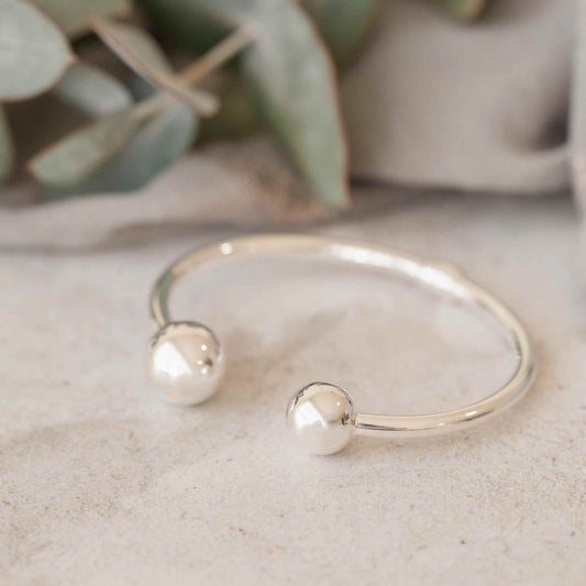 925 Sterling Silver 12mm x 14mm Ball Hinge Bangle