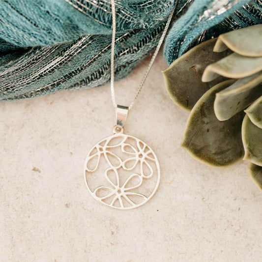 Sterling Silver 25mm Cut-Out Daisy Disk Pendant