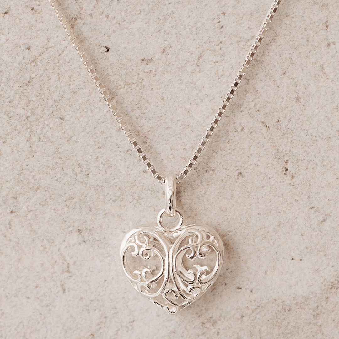 Sterling Silver Decorative Silver Heart Pendant