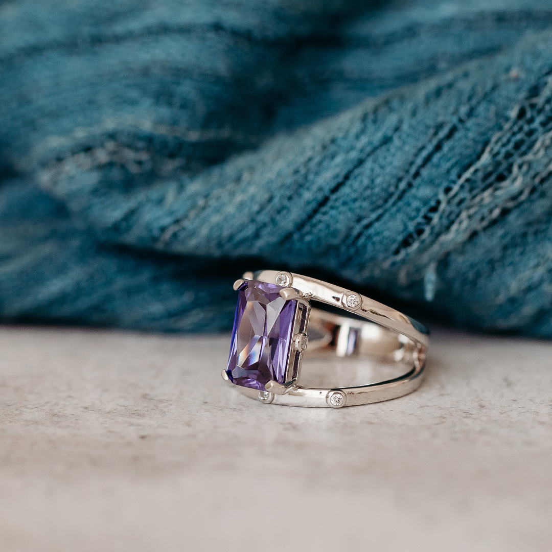 Sterling Silver Modern Tanzanite Color CZ Ring